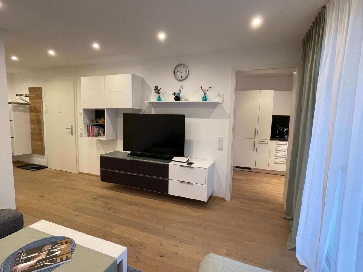 Ferienwohnung Outletcity Мецинген Екстериор снимка