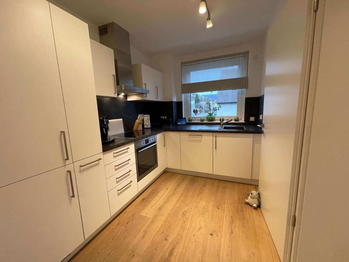 Ferienwohnung Outletcity Мецинген Екстериор снимка